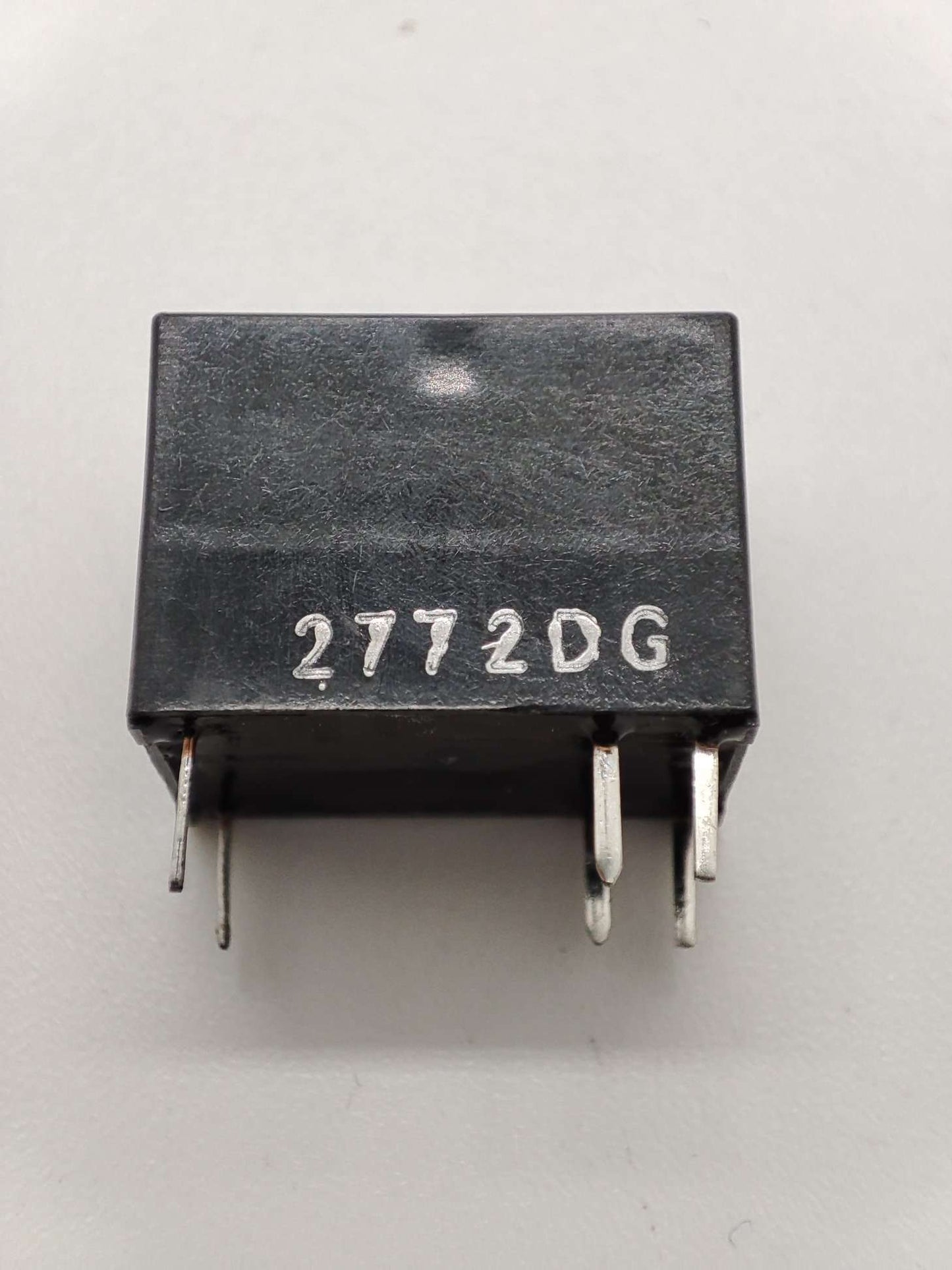 Relay 24 V DC G2E-18P-M-US24 Omron