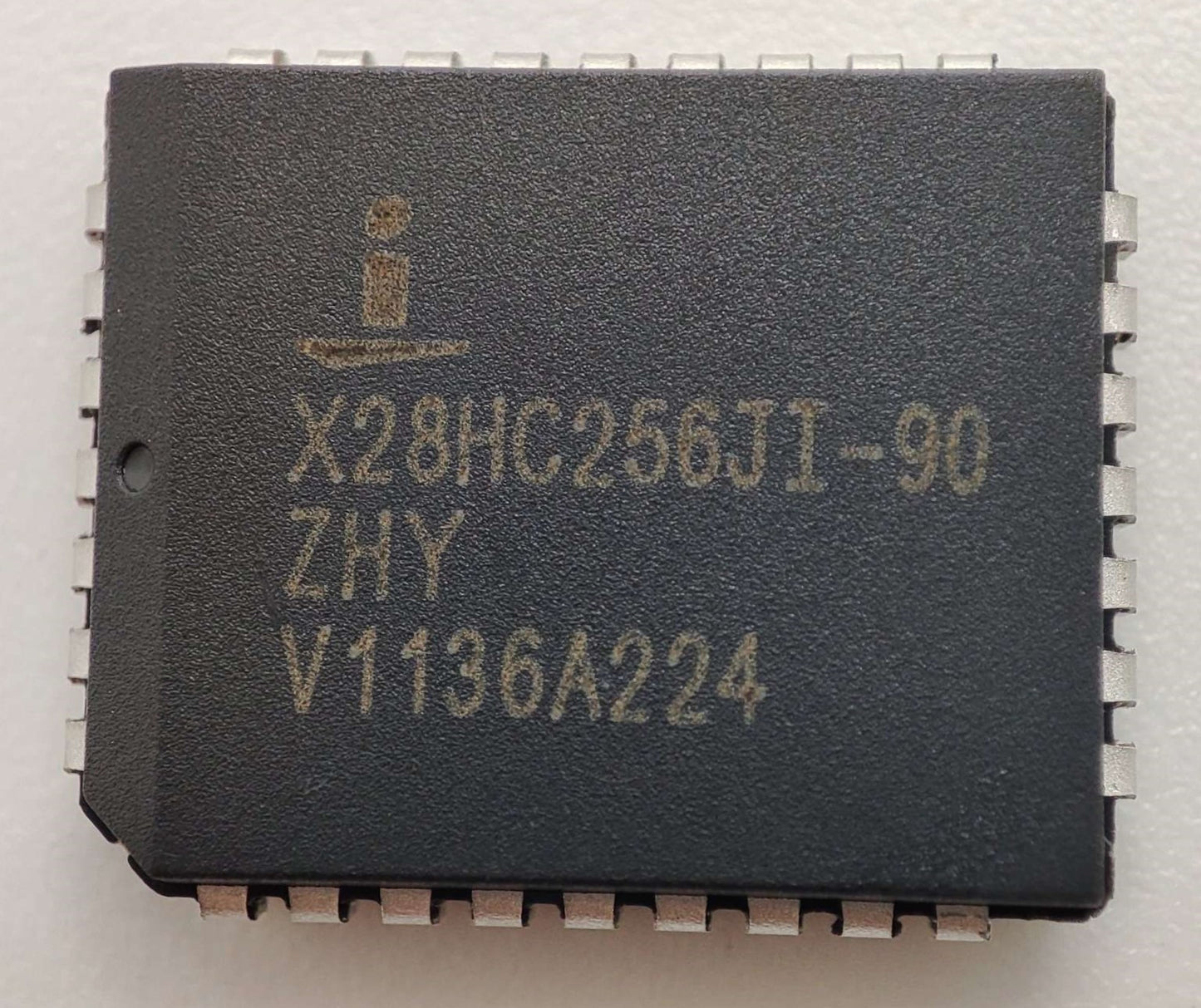 X28HC256JI-90