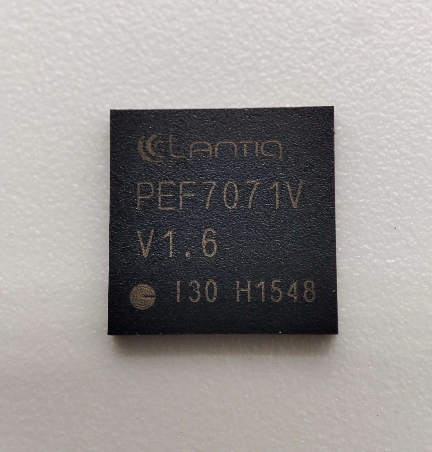 PEF7071VV16