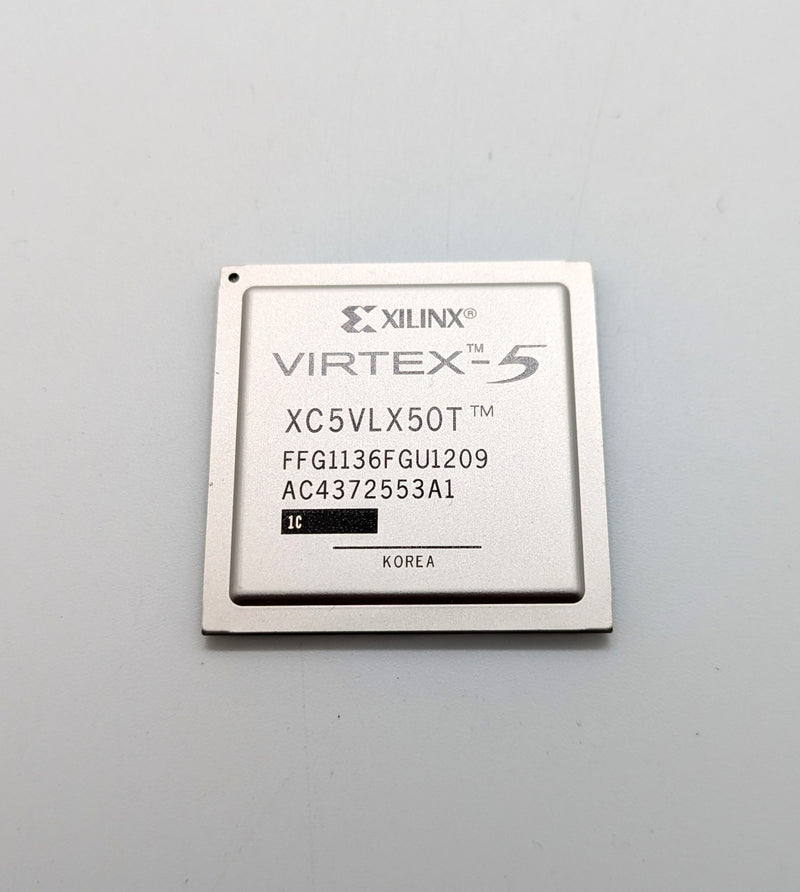 XC5VLX50T-1FFG1136C