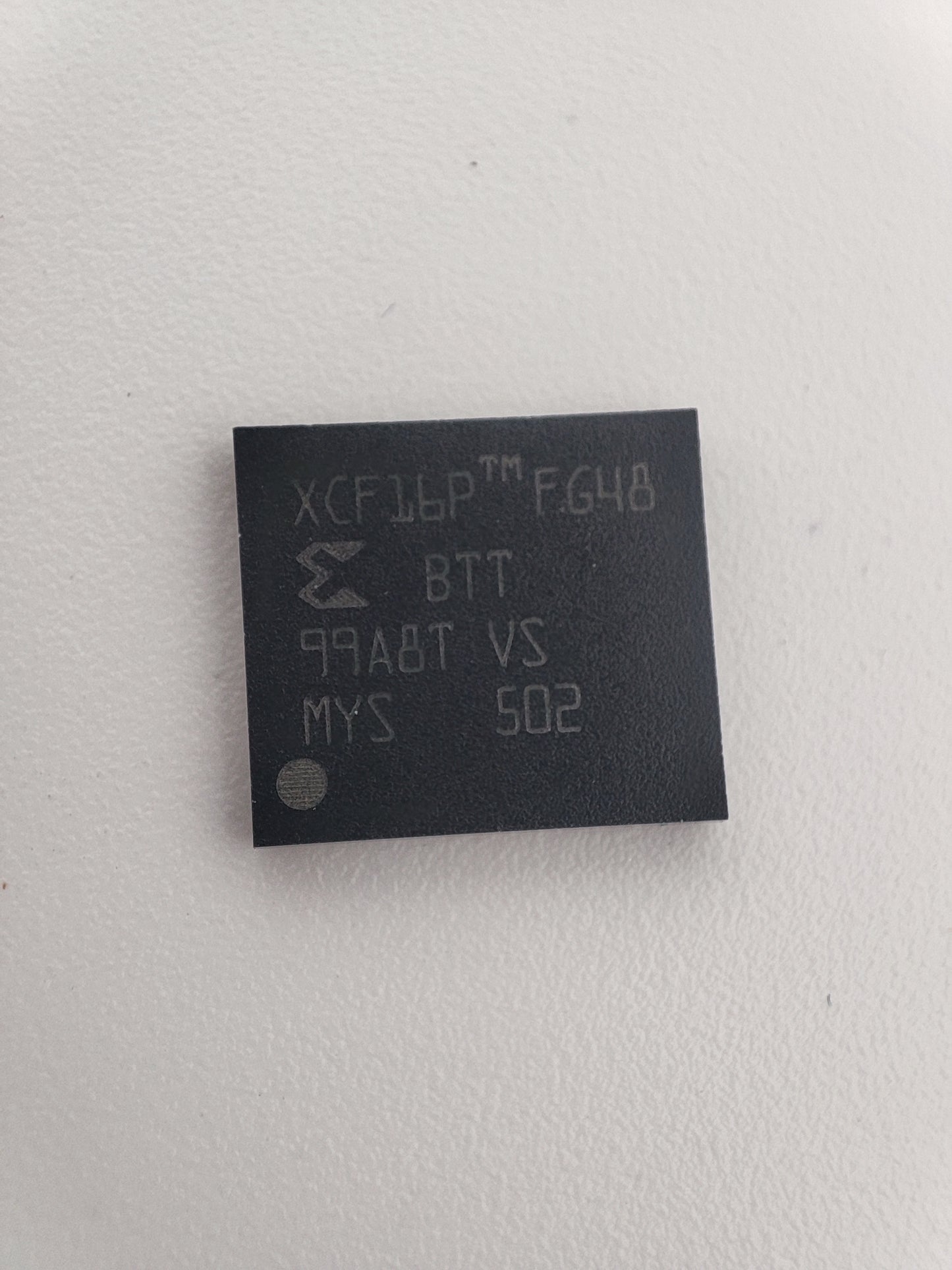 XCF16PFSG48C